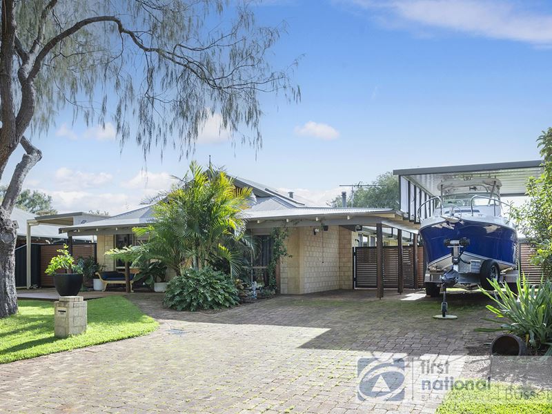 15 Lorikeet Loop, Broadwater WA 6280