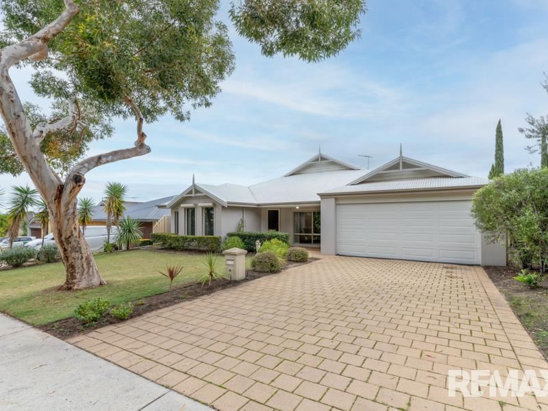 42 Mornington Drive, Banksia Grove WA 6031