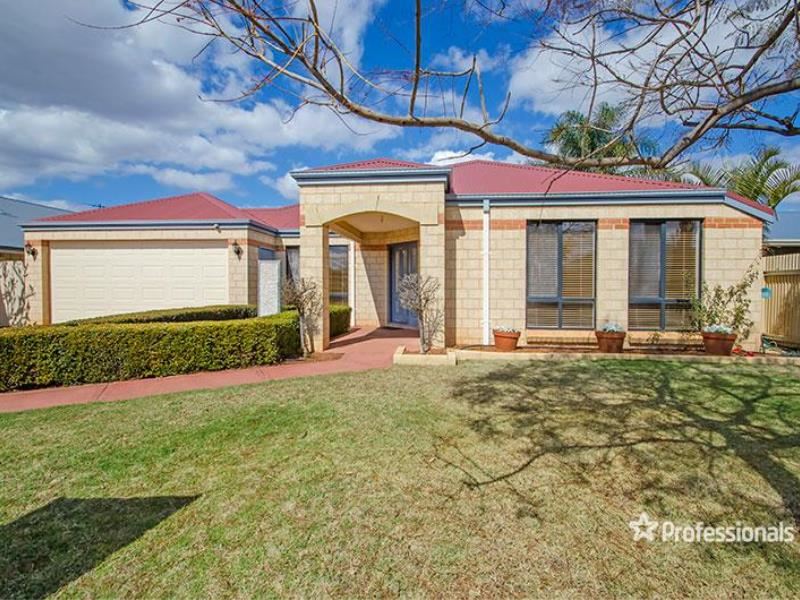 11 Moir Street, Broadwood WA 6430