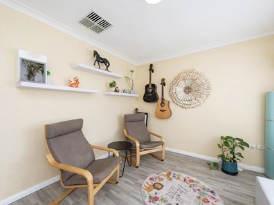 4 Carmana Lane, Warnbro WA 6169