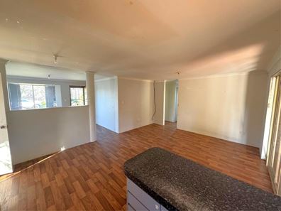 30 Tappak Street, Waggrakine WA 6530