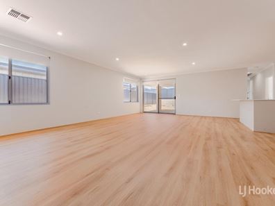 5 Hermosa Way, Madora Bay WA 6210