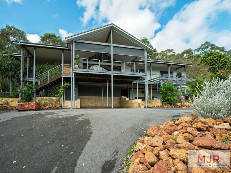 39 Urch Road, Roleystone WA 6111