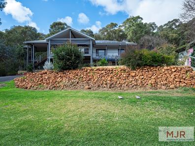 39 Urch Road, Roleystone WA 6111