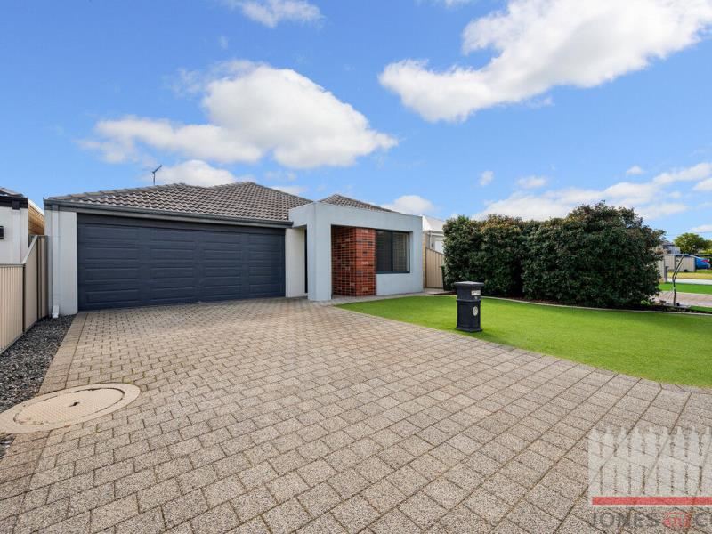 10 Bluebell Avenue, High Wycombe WA 6057