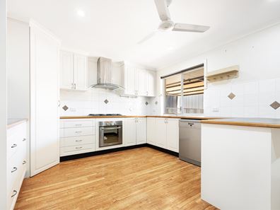 11 Leonard Way, Nickol WA 6714