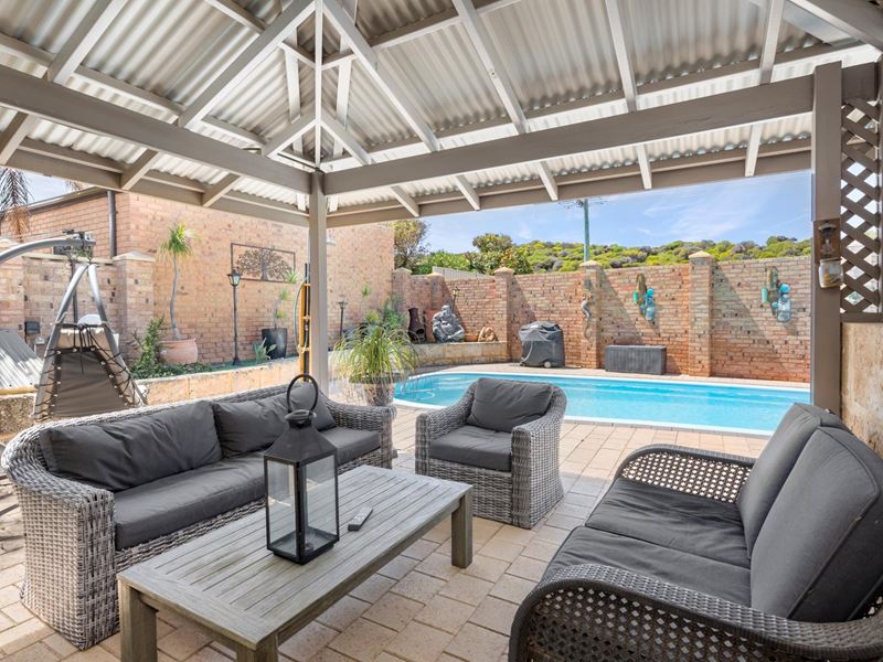7 Parson Court, Tarcoola Beach WA 6530