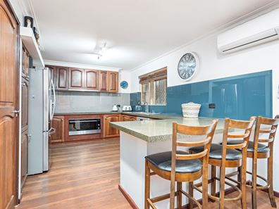 7 Parson Court, Tarcoola Beach WA 6530
