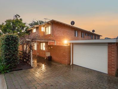 73D Comer Street, Como WA 6152