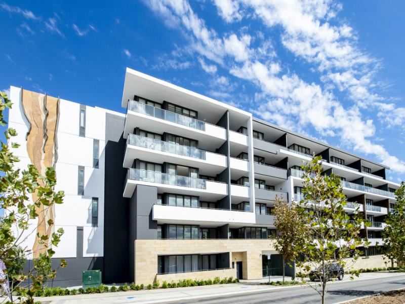 A126/8 Graylands Road, Claremont WA 6010