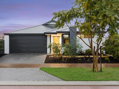 127 Tourmaline Boulevard, Byford WA 6122