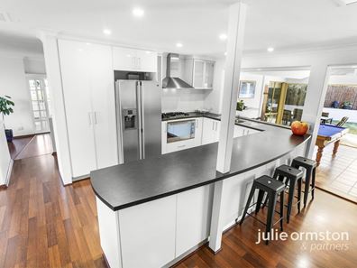 21 Kylie Way, Kingsley WA 6026