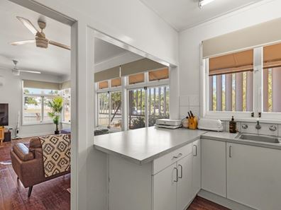 16 Anne Street, Broome WA 6725