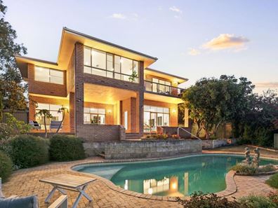 11 Tara Vista, West Leederville WA 6007