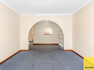 12 Redross Court, Armadale WA 6112