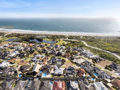 19 Messina View, Secret Harbour WA 6173