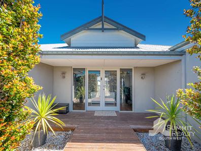 1 Sapphire Brace, Australind WA 6233