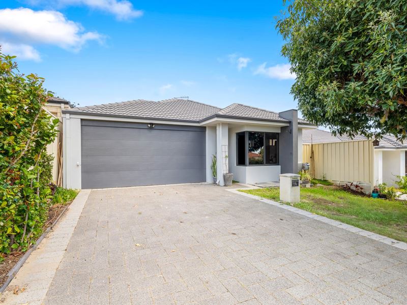 2B Hove Court, Nollamara WA 6061