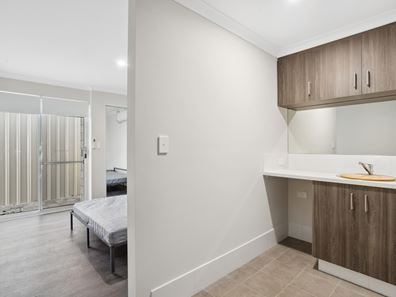 65 Gibson Way, Beechboro WA 6063