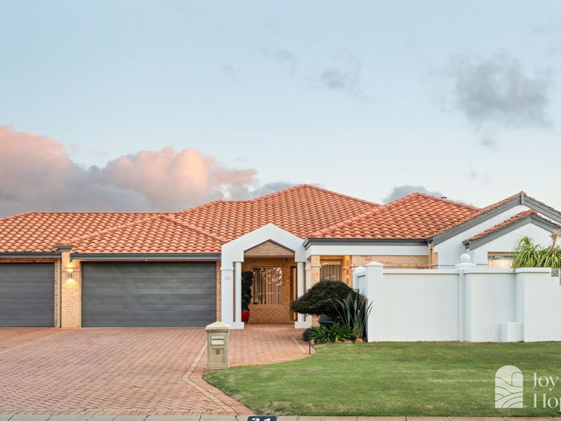 21 Ocean Gate Parade, Iluka WA 6028