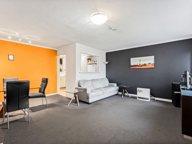 5/22 Manolas Way, Girrawheen WA 6064