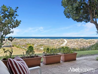 9/287 West Coast Highway, Scarborough WA 6019