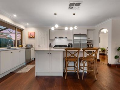 7 Mallaig Place, Warwick WA 6024