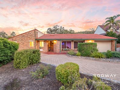 106 Amethyst Cres, Mount Richon WA 6112