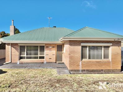 24 Charthouse Road, Safety Bay WA 6169