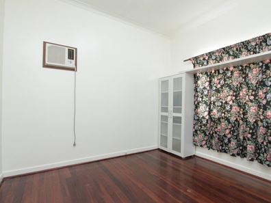 122 Belmont Avenue, Rivervale WA 6103