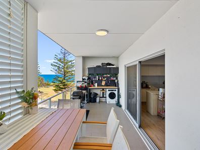 35/150 Boardwalk Boulevard, Halls Head WA 6210
