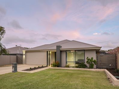 10 Albatross Court, Broadwater WA 6280