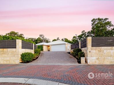 5 Ashby Grove, Wellard WA 6170
