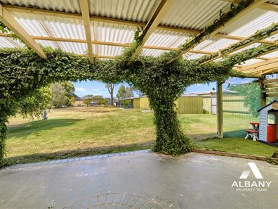 59 Federal Street, Mckail WA 6330