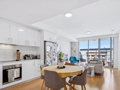 87/35 Hastings Street, Scarborough WA 6019