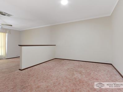 11 Chivers St, Samson WA 6163