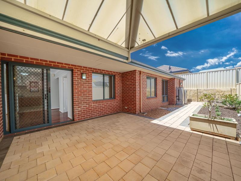 17/32 Hocking Road, Kingsley