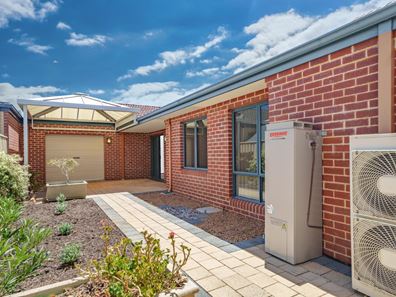 17/32 Hocking Road, Kingsley WA 6026
