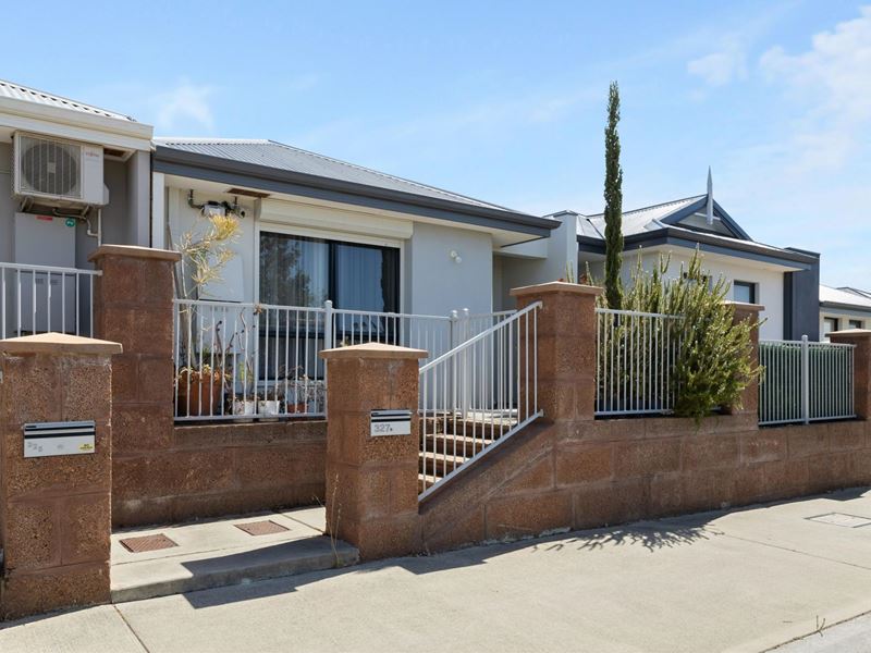 327 Grandis Boulevard, Banksia Grove WA 6031
