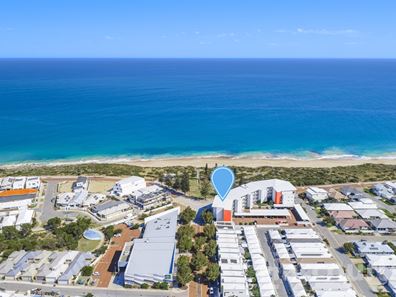 9/150 Boardwalk Boulevard, Halls Head WA 6210
