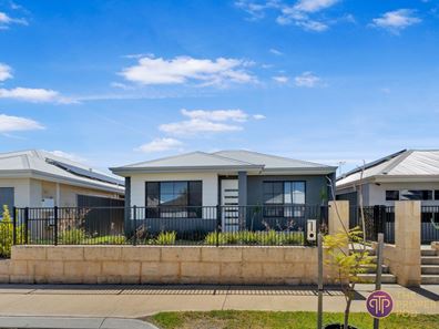 21 Duxbury Loop, Wellard WA 6170