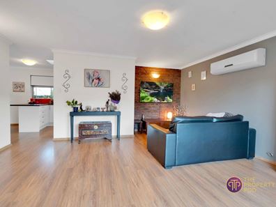 10 Kettering Way, Huntingdale WA 6110