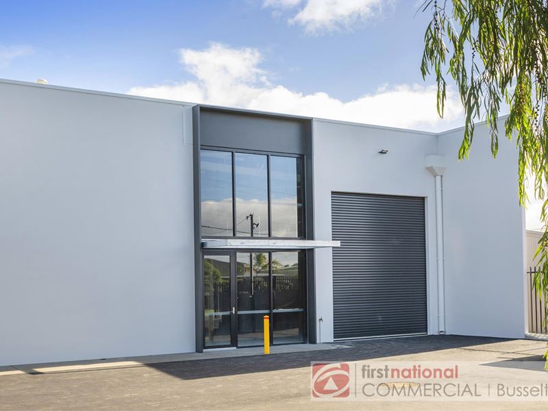 1/10 Bradman Street, Busselton