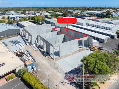 1/10 Bradman Street, Busselton WA 6280