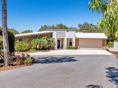 512 Southern Estuary Road, Lake Clifton WA 6215