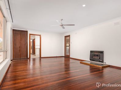1 River Road, Nabawa WA 6532