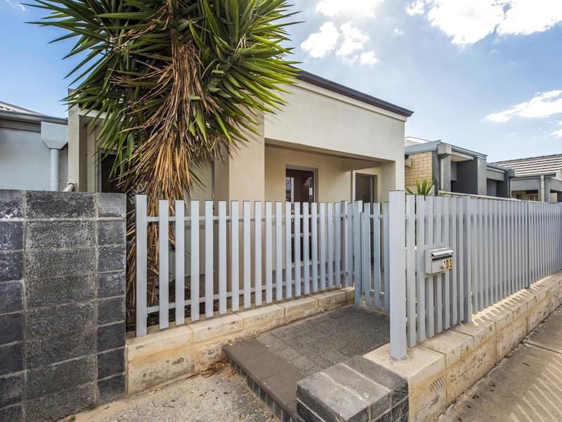103 Thundelarra Drive, Golden Bay