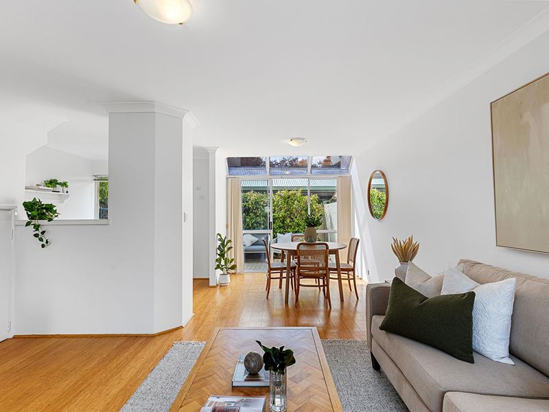 14/6 Waterway Court, Churchlands