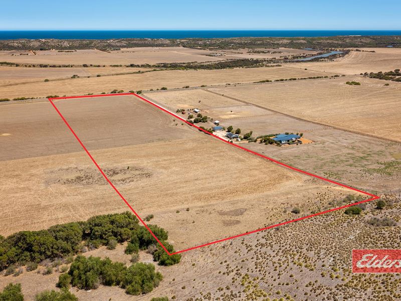 Lot 20 Brand Highway, Greenough WA 6532