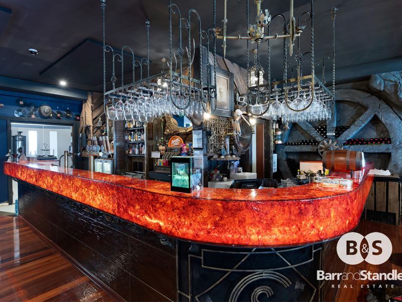 Food/Hospitality - OWN THE SKYLINE. OWN THE NIGHT